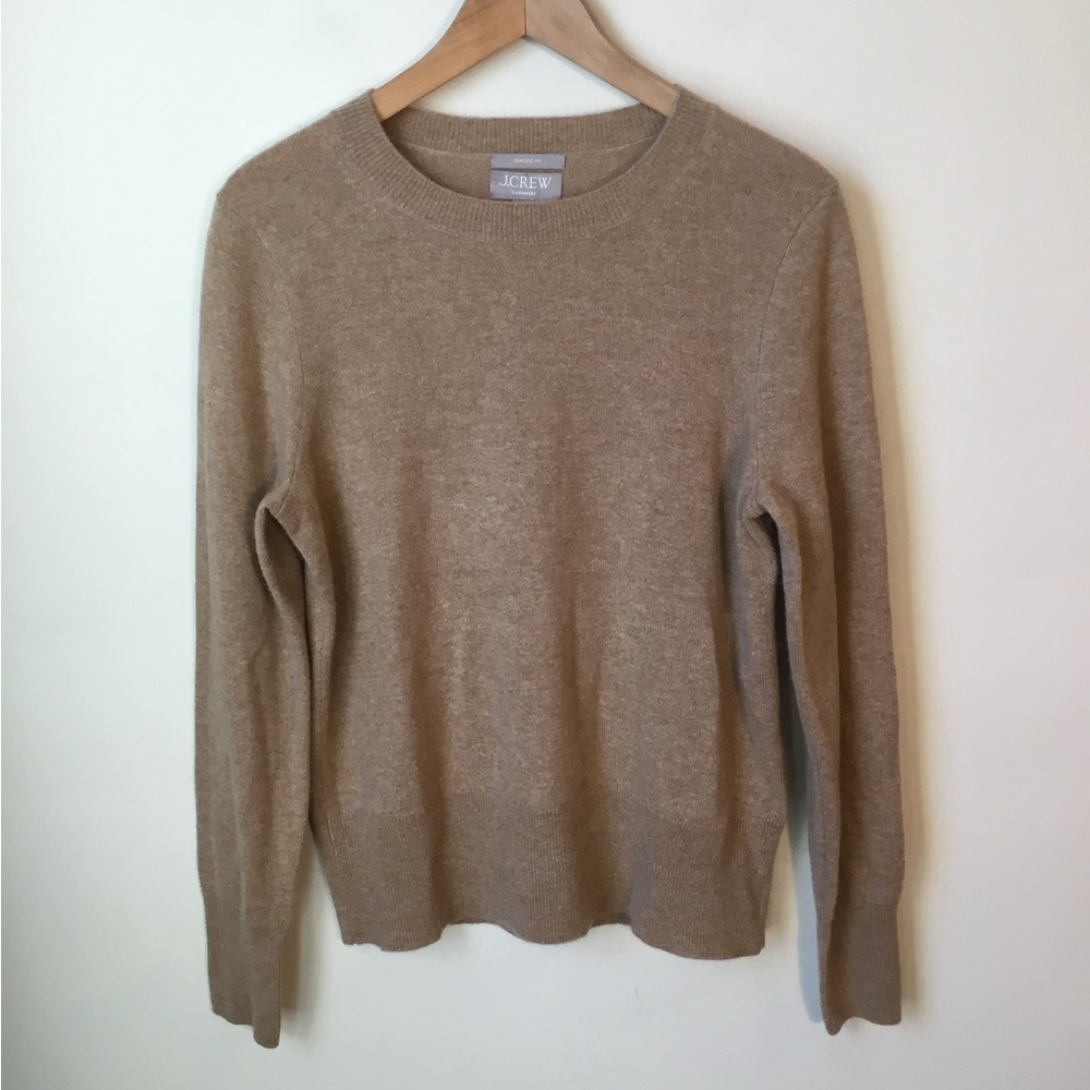 J. Crew Classic Fit Crew Neck Cashmere Sweater NWT - Picture 2 of 6